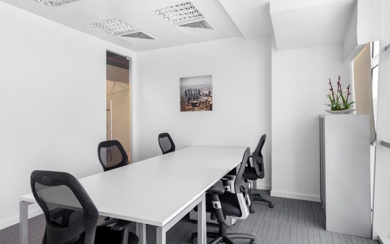 8 Hiteen Street, Doha Image 7