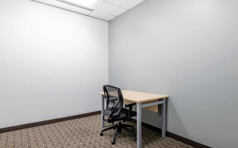 885 West Georgia Street, Vancouver Image 2