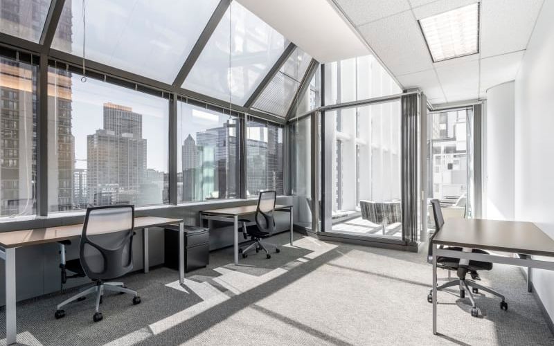 203 N La Salle St, Chicago Image 1