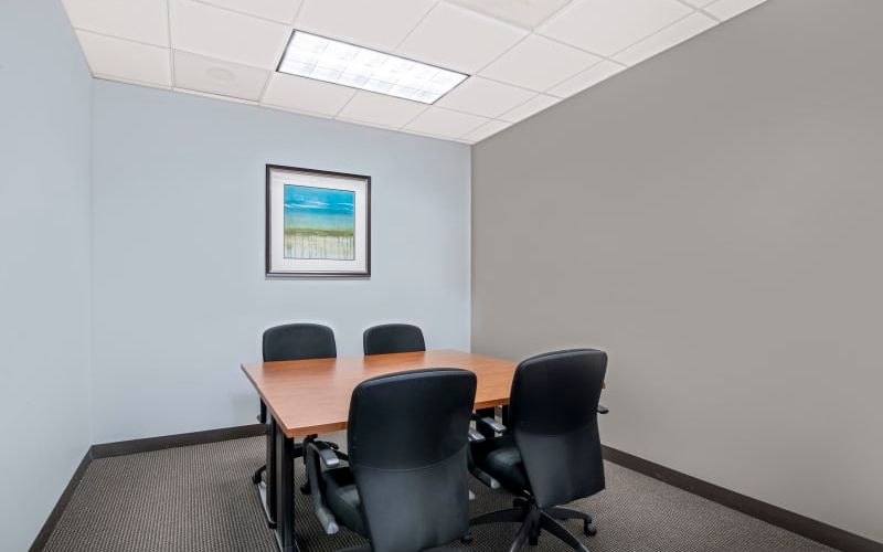 875 N Michigan Ave, Chicago Image 3