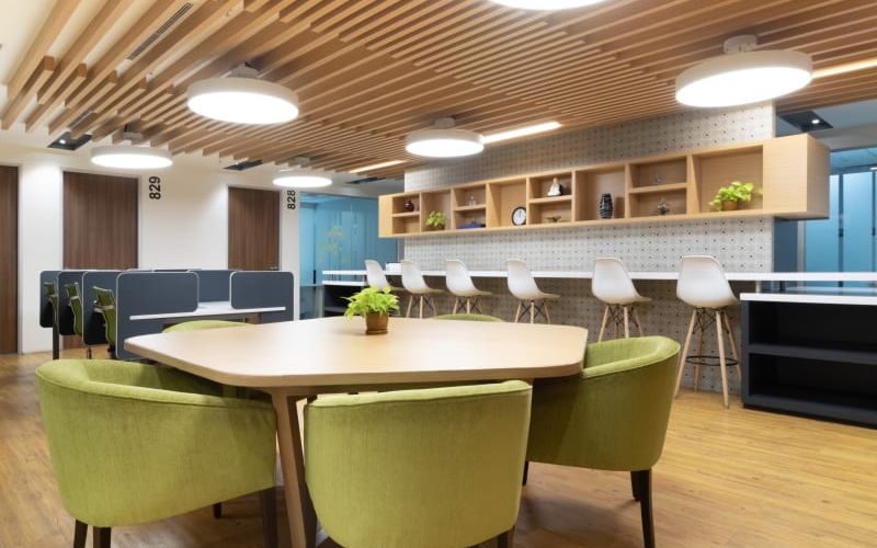 Dickenson Road, Bengaluru Image 1