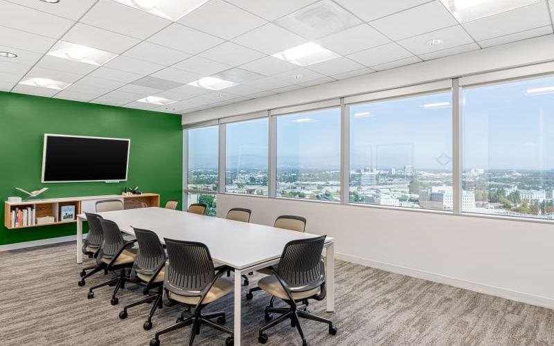 333 City Blvd W, Orange Image 1