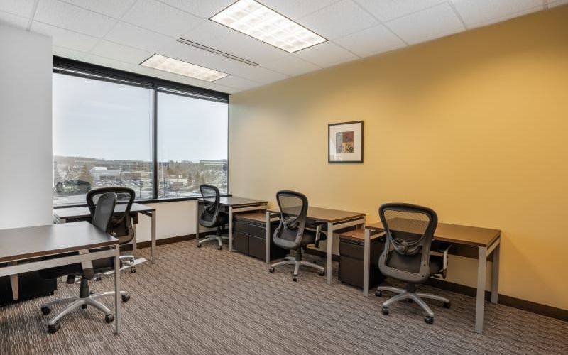 N19 W24400 Riverwood Dr, Waukesha Image 1