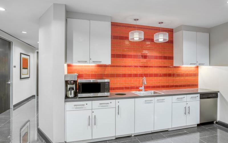 477 Madison Ave, Manhattan Image 8