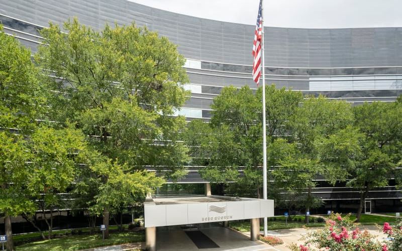 5050 Quorum Dr, Addison Image 9