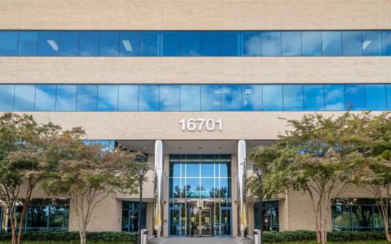 16701 Melford Blvd, Bowie Image 8