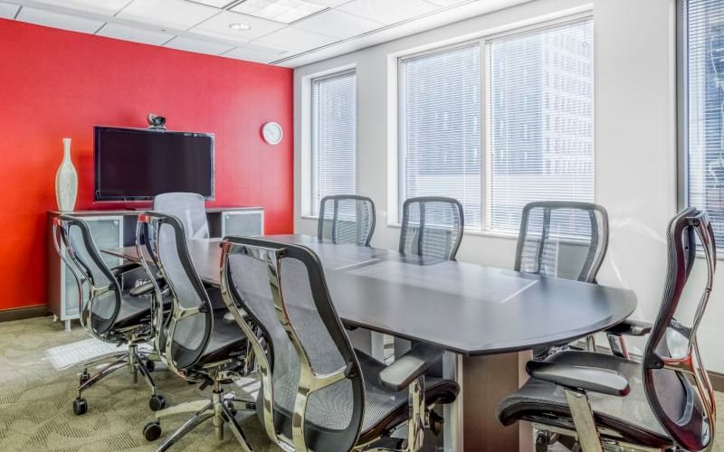 699 Walnut St, Des Moines Image 2