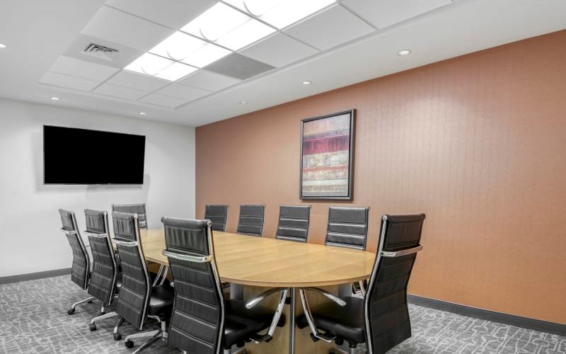 1500 District Avenue, Burlington Image 3