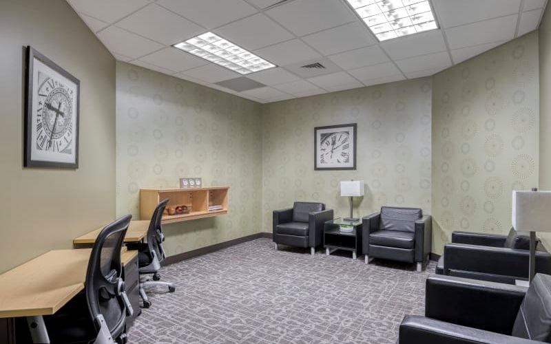 1500 District Avenue, Burlington Image 4