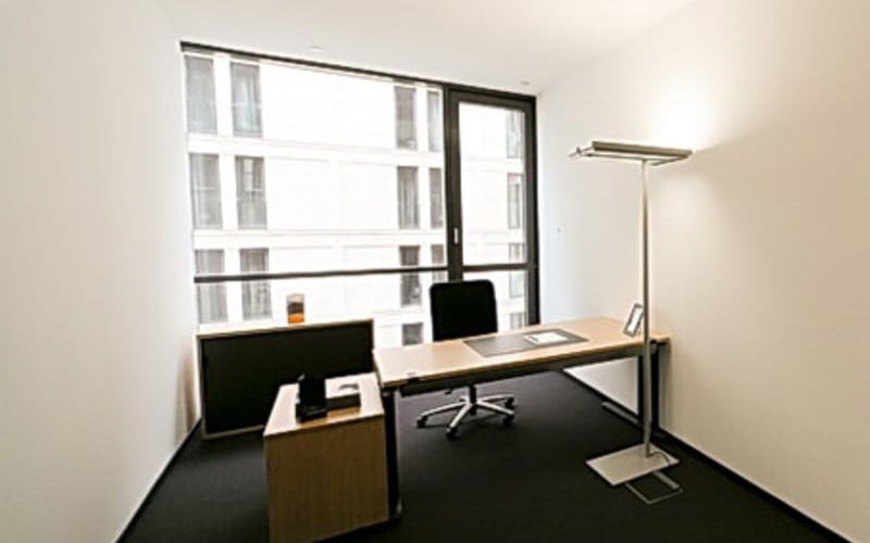 Kossuth Lajos Utca 7-9, Budapest Image 5