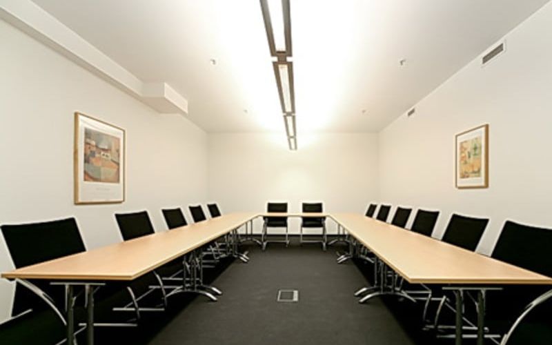 Kossuth Lajos Utca 7-9, Budapest Image 7