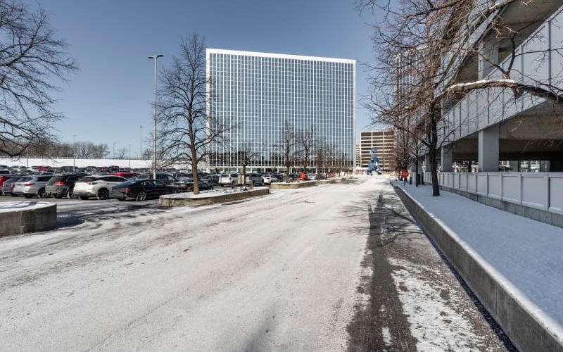 8770 West Bryn Mawr Ave, Chicago Image 7