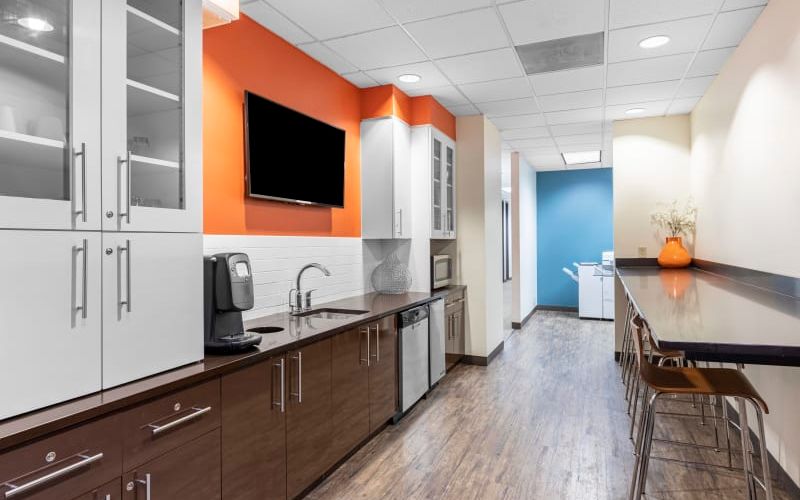 5555 Glenridge Connector, Atlanta Image 7