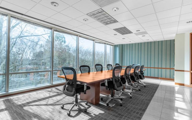 5555 Glenridge Connector, Atlanta Image 1