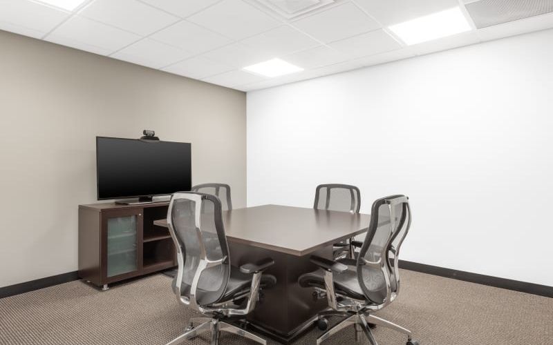 120 North Washington Square, Lansing Image 7