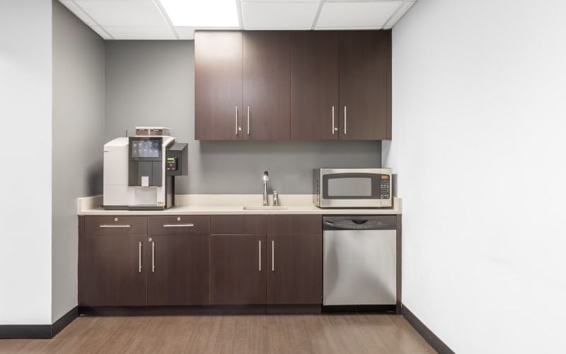 120 North Washington Square, Lansing Image 3