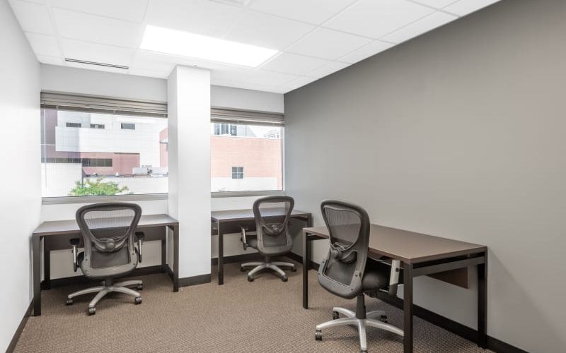 120 North Washington Square, Lansing Image 5