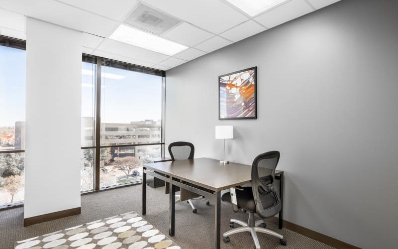 1341 W Mockingbird Lane, Dallas Image 7