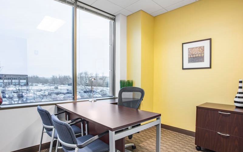 2700 Patriot Boulevard, Glenview Image 8