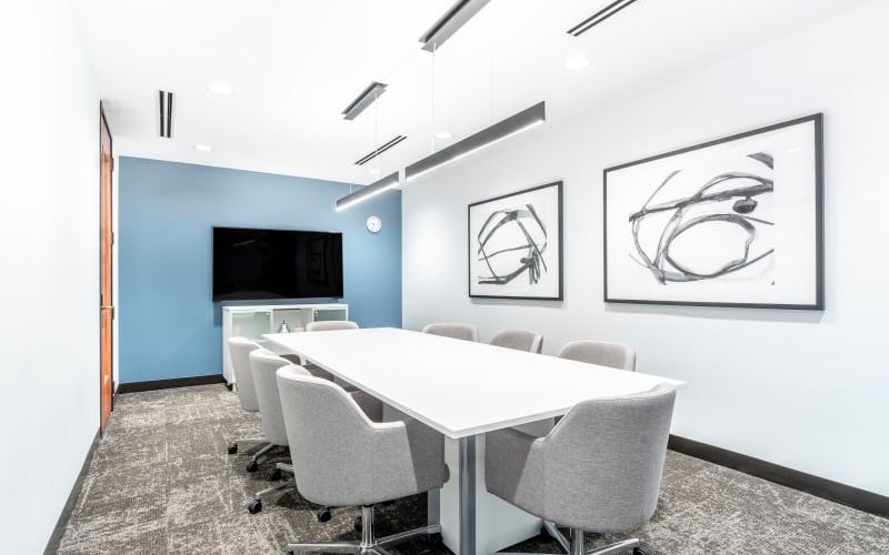 5600 N River Rd, Rosemont Image 3