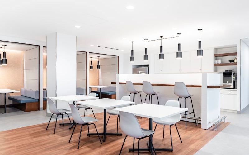 5600 N River Rd, Rosemont Image 5