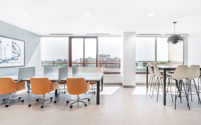 5600 N River Rd, Rosemont Image 4