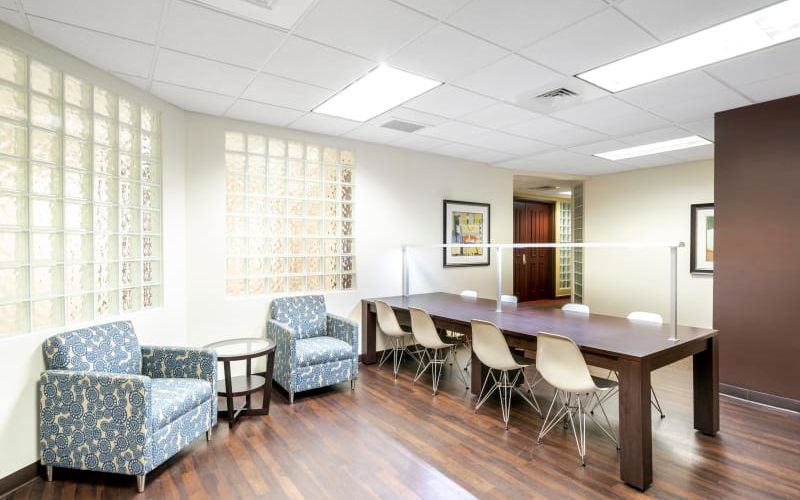 4651 Salisbury Road, Jacksonville Image 4