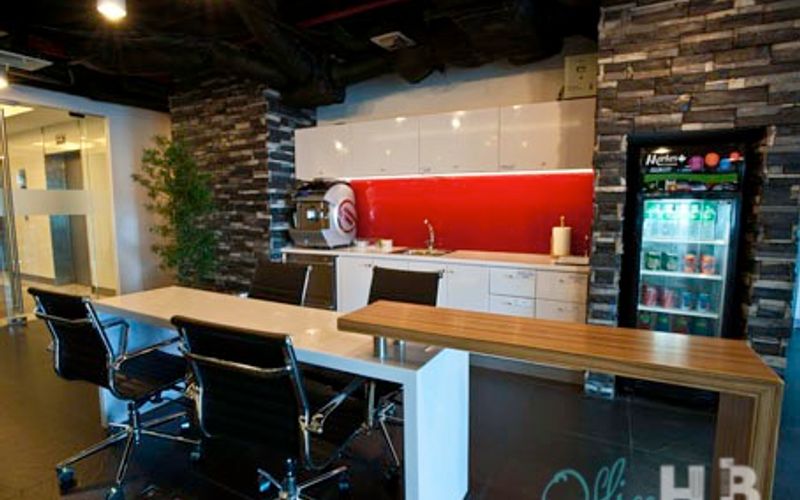 17 Adb Avenue, Pasig Image 9