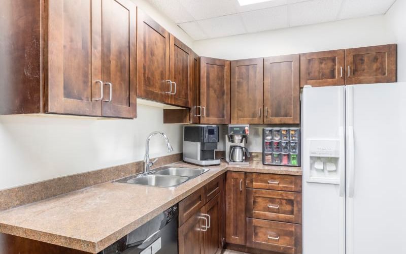 1816 Crowchild Trail Nw, Calgary Image 6