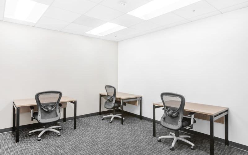 15233 Ventura Blvd, Sherman Oaks Image 4