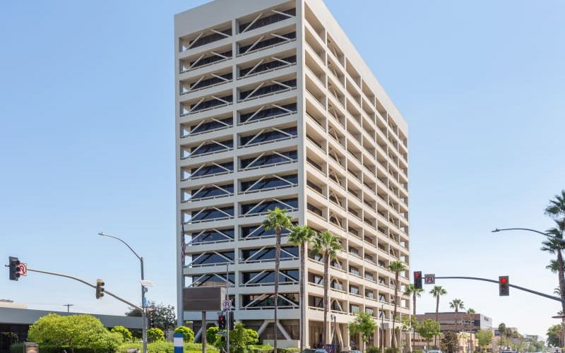 15233 Ventura Blvd, Sherman Oaks Image 9