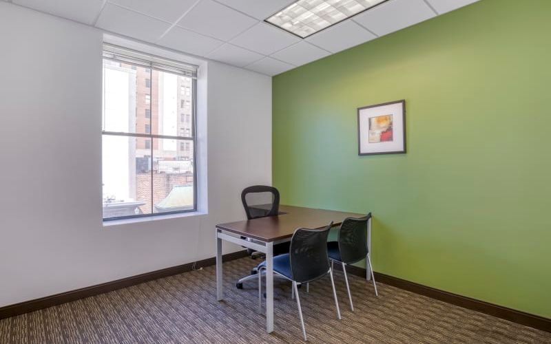 100 Bull Street, Savannah Image 1