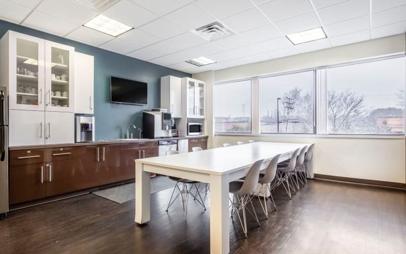 170 Commerce Way, Portsmouth Image 5