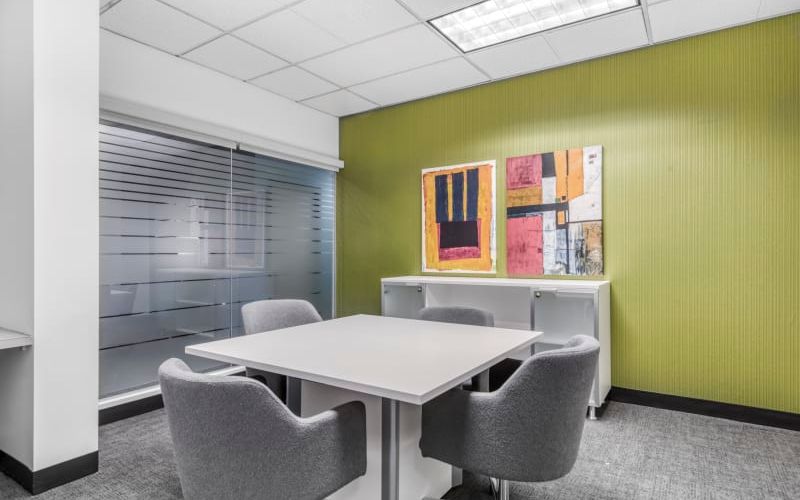 6800 Jericho Turnpike, Syosset Image 1