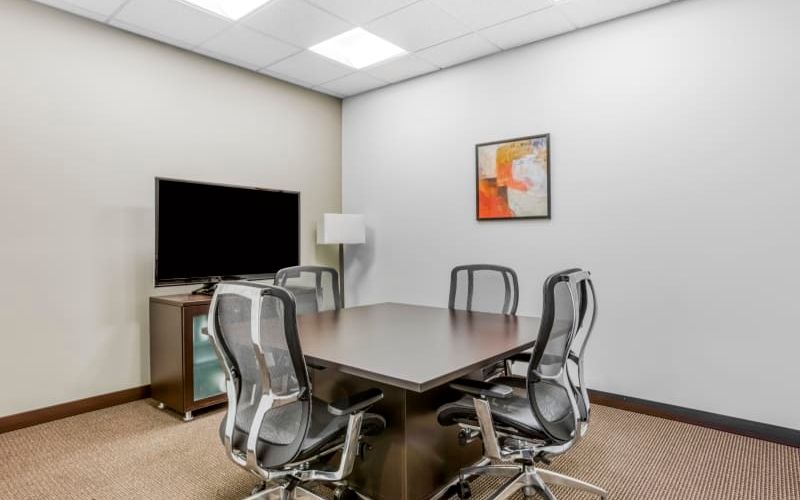 3333 Warrenville Rd, Lisle Image 1