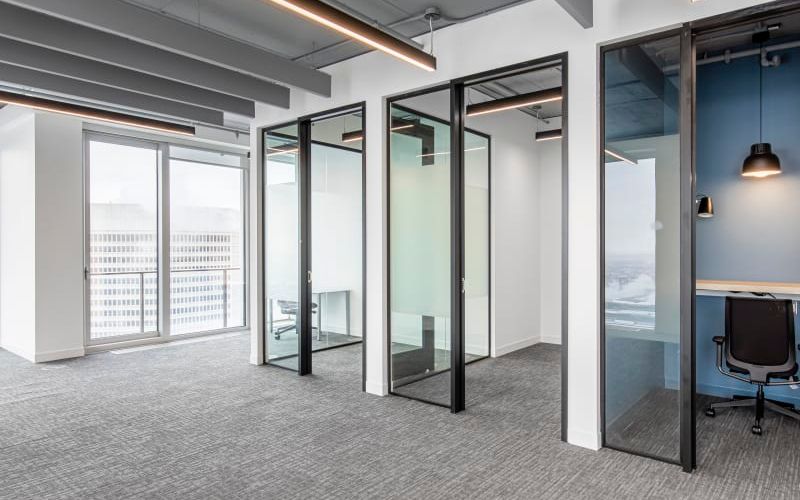 685 Centre Street Sw, Calgary Image 2