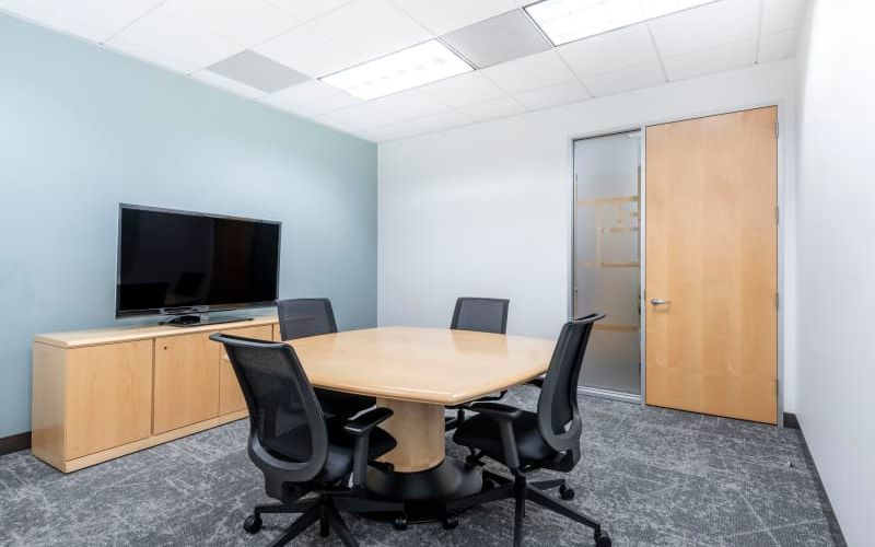 6303 Owensmouth Avenue, Los Angeles Image 6