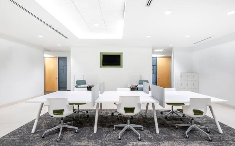 6303 Owensmouth Avenue, Los Angeles Image 2