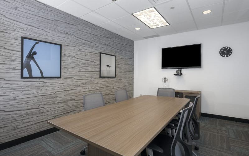 6100 Oak Tree Blvd, Independence Image 3