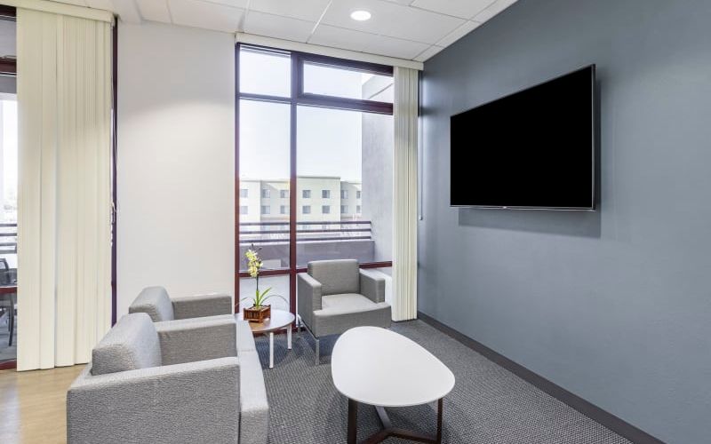 5470 Kietzke Lane, Reno Image 4