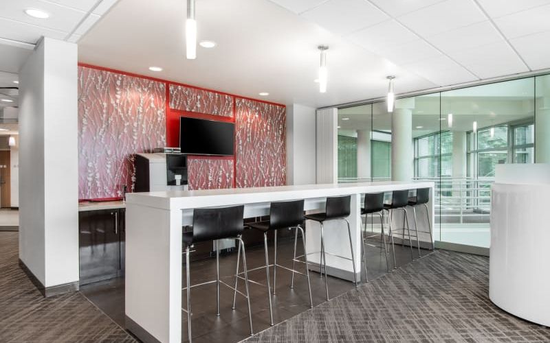 999 Riverview Drive, Totowa Image 2