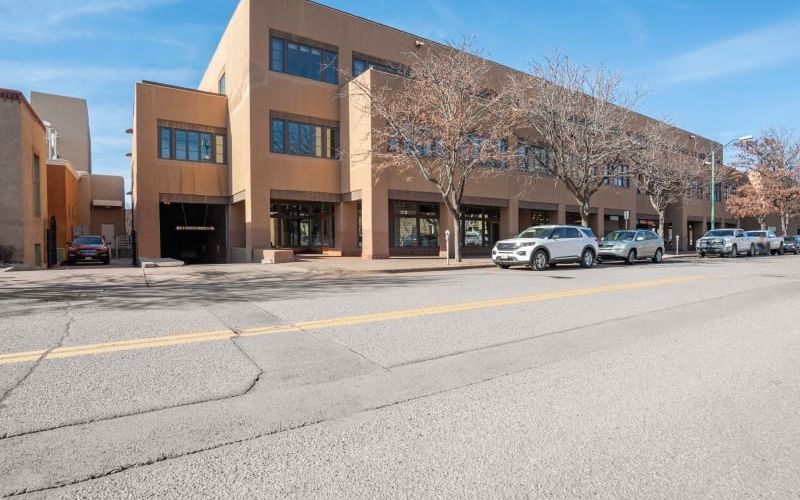 150 Washington Avenue, Santa Fe Image 9