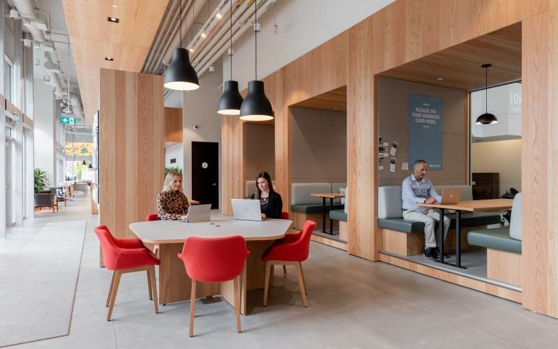 460 Doyle Ave, Kelowna Image 5