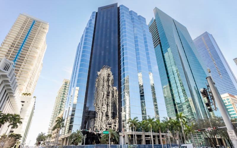 1221 Brickell Ave, Miami Image 8