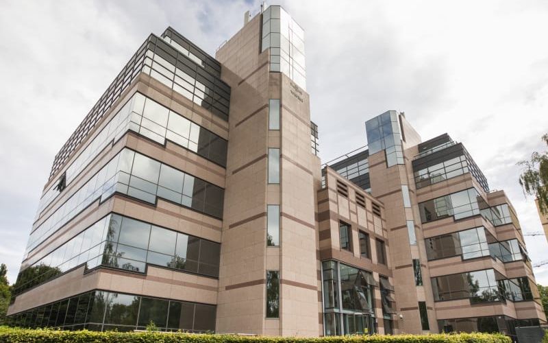 The Sweepstakes Ballsbridge, Dublin Image 9