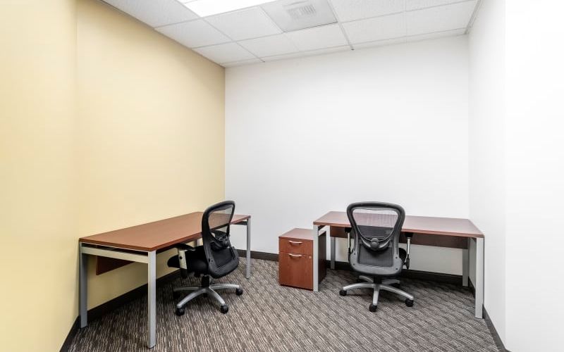 6 Centerpointe Drive, La Palma Image 6