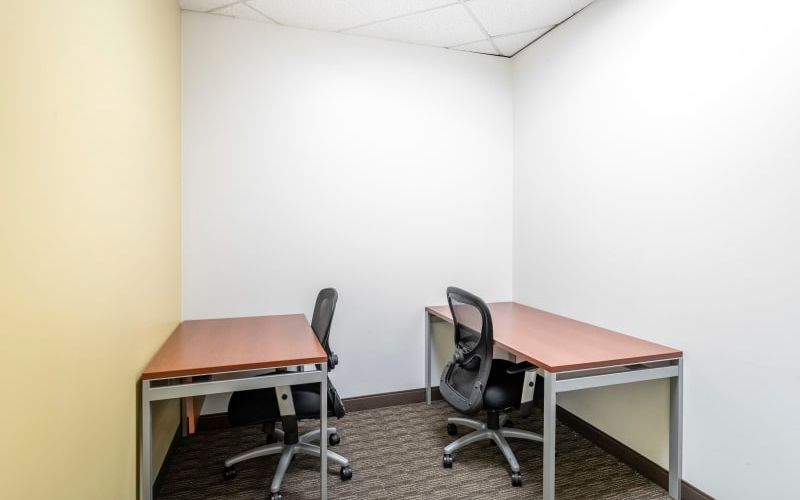 6 Centerpointe Drive, La Palma Image 7