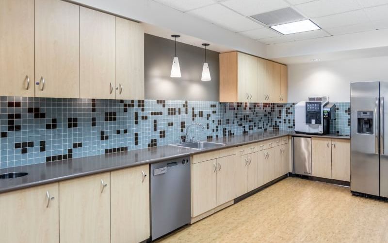 651 Holiday Dr, Pittsburgh Image 3