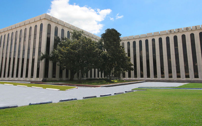 6201 Bonhomme Road, Houston Image 6