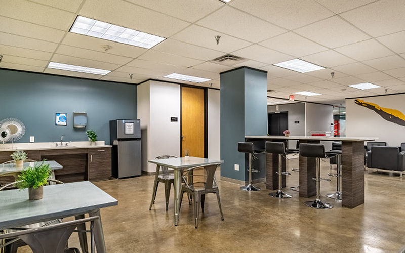 8330-8360 Lyndon B Johnson Fwy, Dallas Image 3